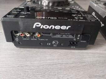 PIONEER CDJ 400 - 9