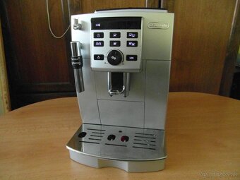 DeLonghi - 9