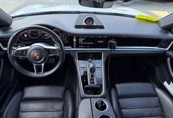 Porsche Panamera 4 E-hybrid - 9