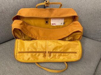 Predám batoh značky Fjällräven Kanken Weekender žltý - 9