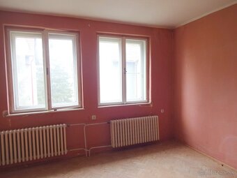 Predaj obytné priestory - obec Okrúhle - 9