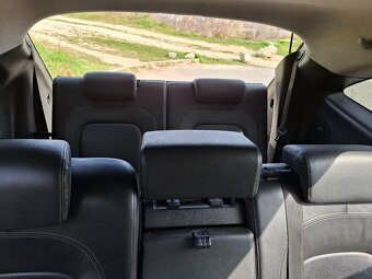 Hyundai IX55 3.0 V6 4x4 176kw r.v.2010 - 9