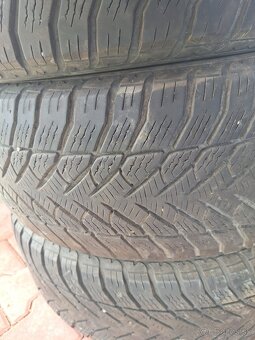 Zimné pneu Goodyear Ultragrip + SUV 4x4 255/60r18 - 9