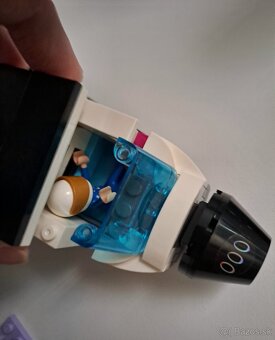 Lego raketa vesmírne divadlo - 9