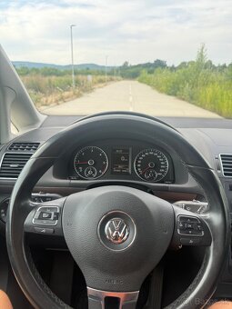 Volkswagen Touran 1.6 TDI - 9