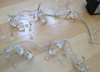 led- diódovú  svetelnú reťaz - 9