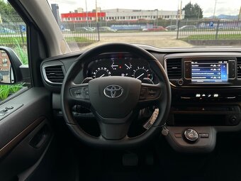 Toyota Proace Family 2.0 Long - 9