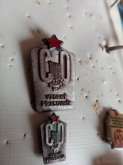 Odznaky.Predaj po kuse. - 9