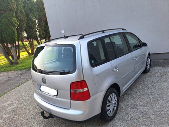 Volkswagen Touran 1.9tdi(77kw) 6-M - 9
