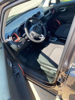 Jeep Renegade - 9