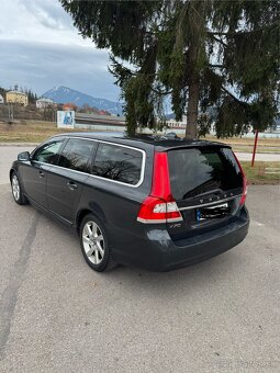 Predam Volvo V70 2013 - 9