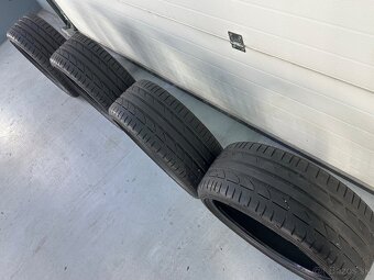 Bridgestone Potenza 225/35 R18 - 9