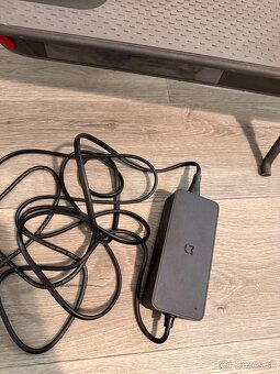 Elektrická kolobežka Xiaomi Mi Essential - 9