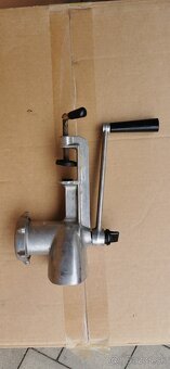 Mlynček na mäso. - 9