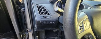 Hyundai Tucson ix35 LM 2.0 CRDi - 135kW - 4x4 - automat - 9