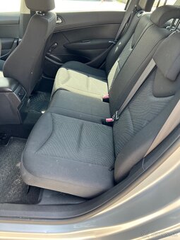 Peugeot 308 - 9