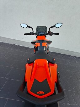 KTM Duke 890 GP 2023 - 9