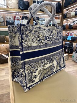 Christian Dior book tote bag - 9