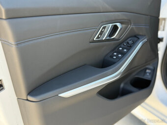 BMW 320d xDrive Touring M-Sport 2023, 50 897 km, ZÁRUKA - 9