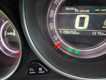 Predám Citroen C4. 1,6 HDI automat - 9