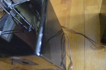 predam dva reproduktory MAGNAT - 9