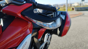 MV Agusta Turismo Veloce 800 - 9