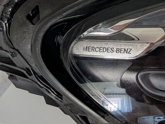 Predné svetlomety originál Mercedes - 9