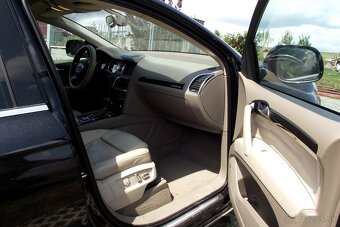 Audi Q7 - 9