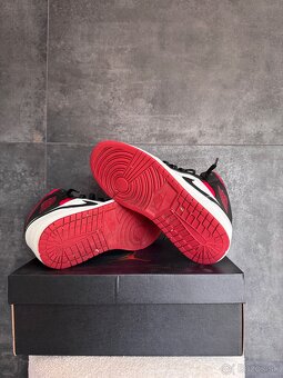 🔥Air Jordan 1 mid “ Gym Red “ - 9