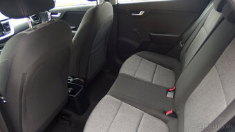 Kia Stonic 1.25 DPi 62 kw rok 2022, len 35 800 km... - 9