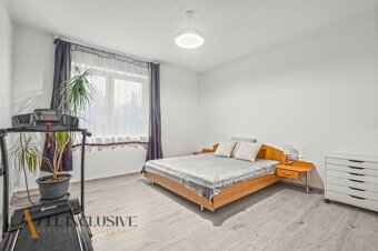 ALL INCLUSIVE | NA PREDAJ 5-IZBOVÝ RODINNÝ DOM VO VEĽKEJ PAK - 9