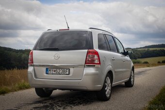 OPEL  ZAFIRA 1.8 XER 103kW 2009 - 9