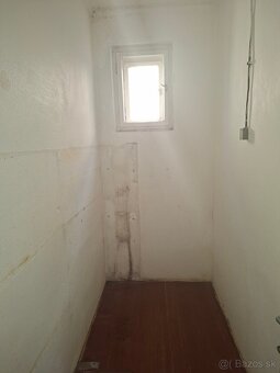 Rodinný dom Trenčianske Jastrabie 2464 m2 - 9