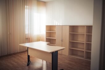 Prenájom kancelárskych priestorov - 9