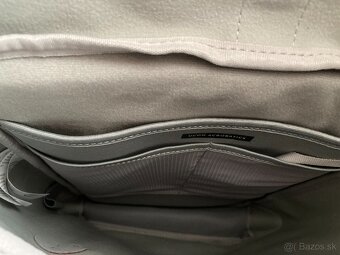 Červený ruksak - 9