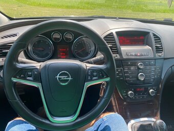 Predam Opel Insignia Sorts Tourer, 2.0 CDTi - 9