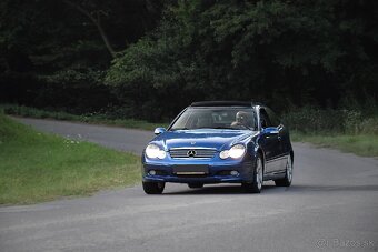 Mercedes C - 9