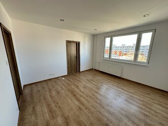 3 IZBOVÝ BYT // KOMPLETNÁ REKONŠTRUKCIA - 9