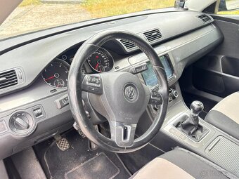 PASSAT VARIANT 2,0TDI - 9