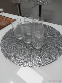 Mix skla- poháre,misky,flaše,svietniky - 9