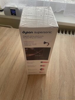 Dyson supersonic - nerozbalený - 9