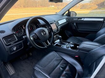 Volkswagen Touareg 3.0 TDI - 2013 - 9