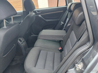 Škoda Octavia Combi 1.9 TDI Elegance - 9