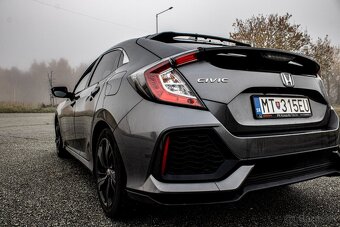 Honda Civic 1.0 DOHC VTEC Turbo Elegance - 9