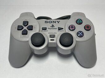 PlayStation 1 FAT SPCH-7502 + 3 ovládače + memory card - 9