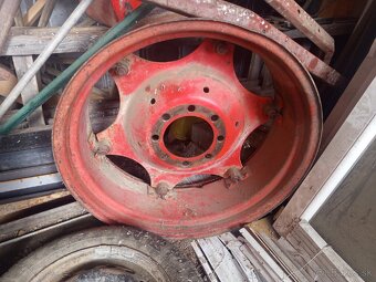 Predám diely Zetor - 9