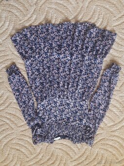 Krásne dievčenské šaty,  veľkosť 140 - 9