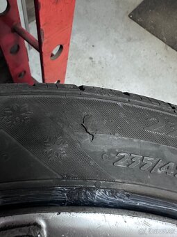 235/45 R17 - 9