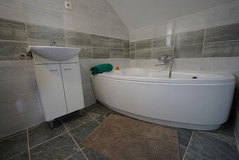 RD BA III., Rača, Mrázova ul. - 9