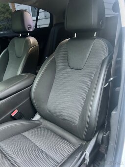 OPEL INSIGNIA 2.0 DIESEL 4x4 - 9